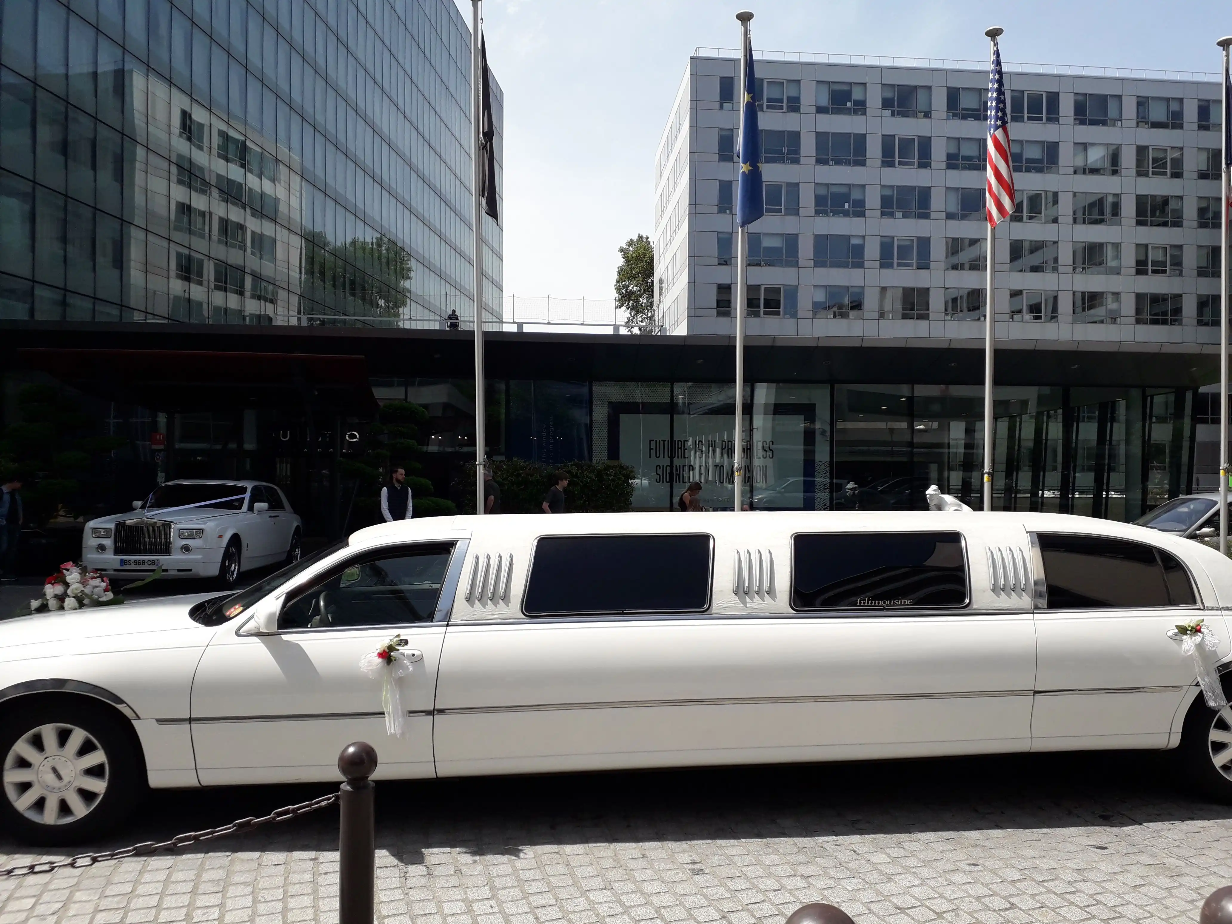 Photo limousine Lincoln latérale