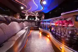 Limousine Hummer pour la fête